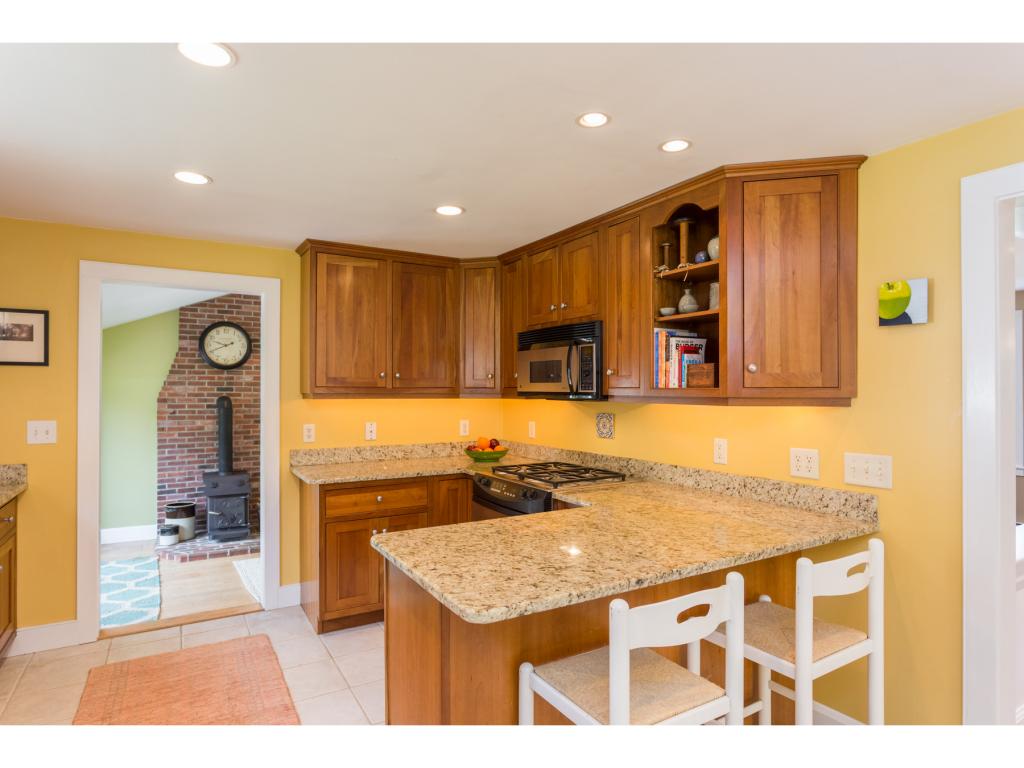 65 River Road Stratham, NH 03885 - Photo 15 of 33