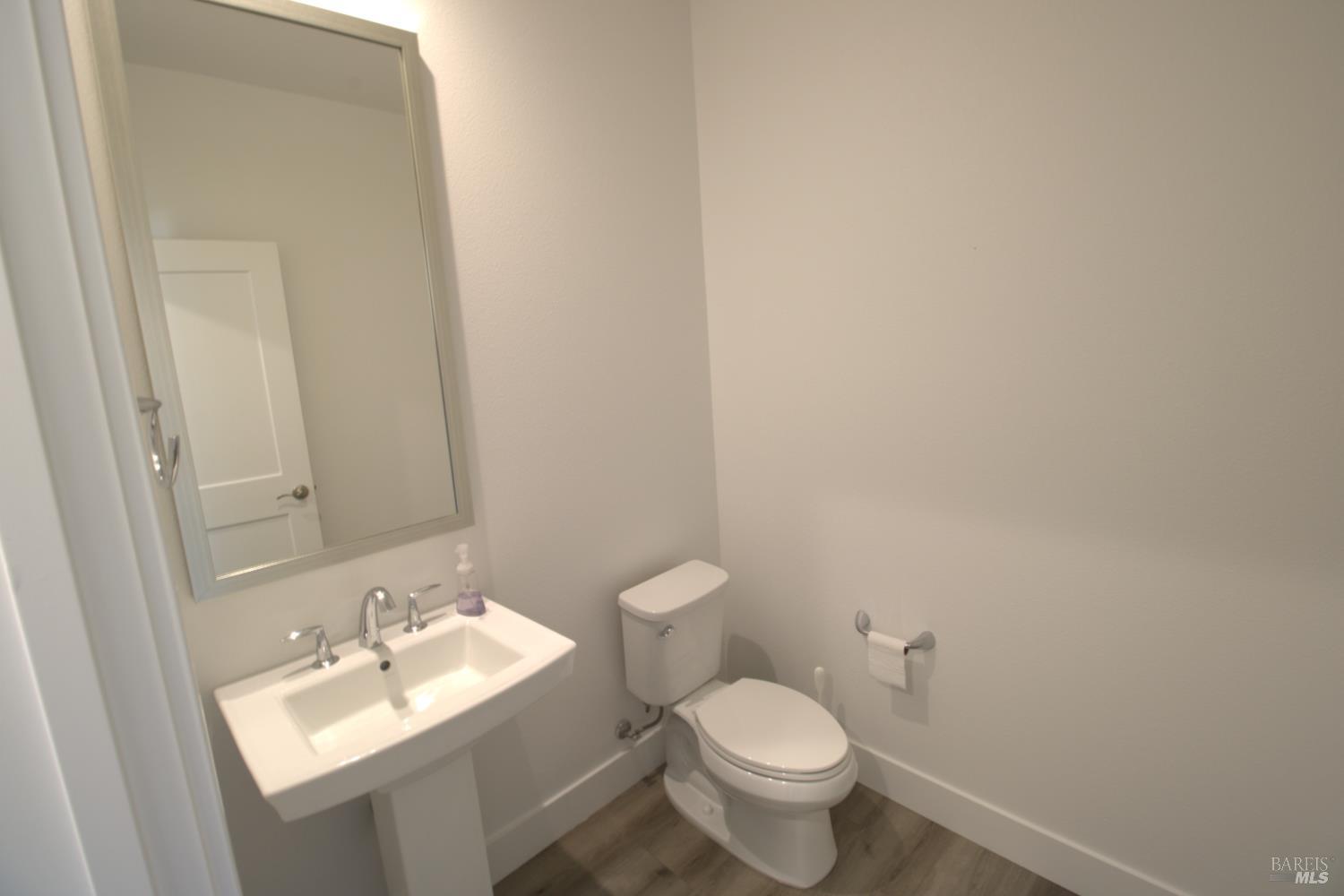 2716 Amora Circle Santa Rosa, CA 95407 - Photo 18 of 46