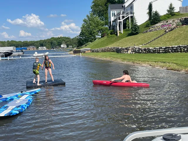 $650,000 | 727 Treasure Island Drive, Mattawan, MI 49071