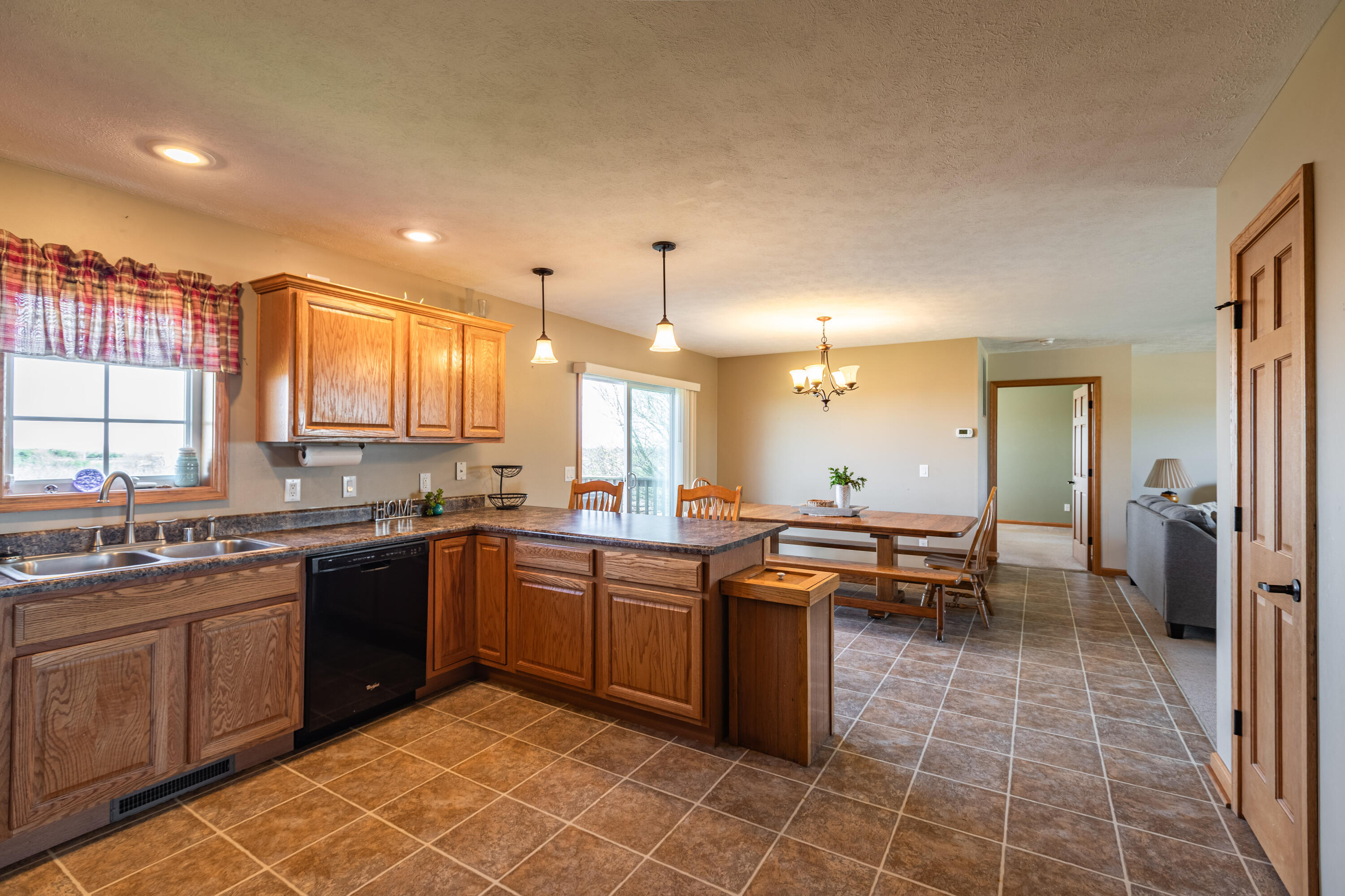 226 Main Street Seneca, WI 54631 - Photo 11 of 38 C24I3732-HDR