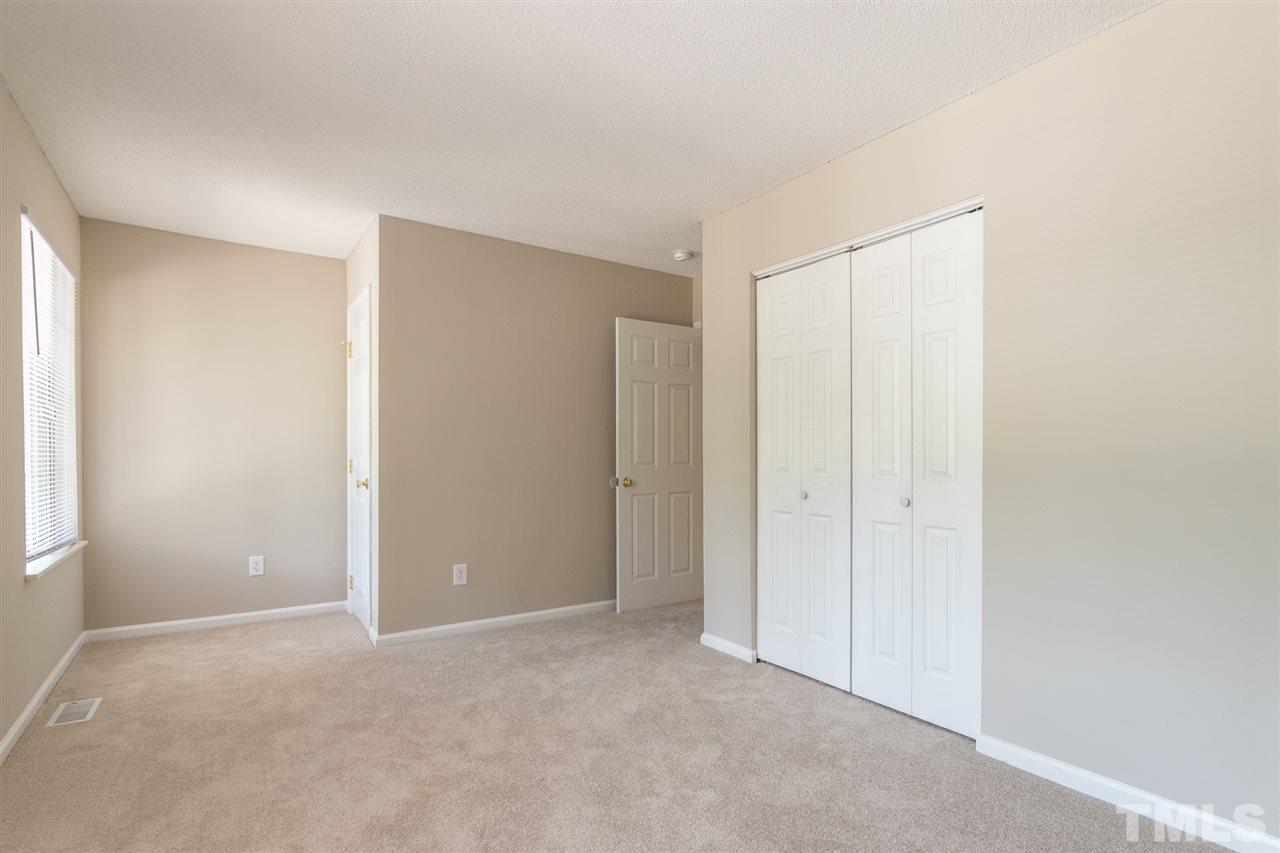 8608 Keegan Court Raleigh, NC 27613 - Photo 18 of 29 Gallery Image 18