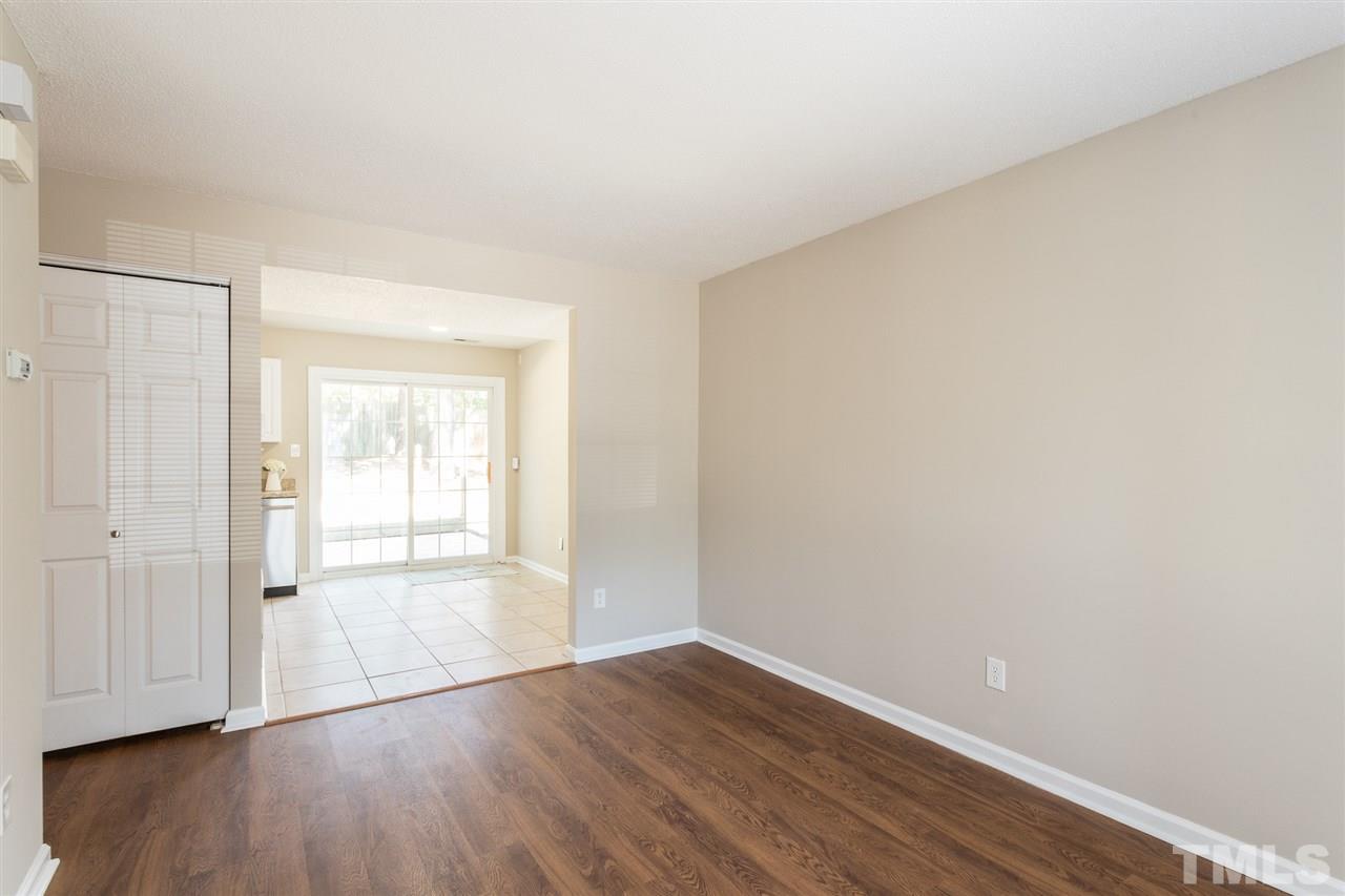 8608 Keegan Court Raleigh, NC 27613 - Photo 5 of 29 Gallery Image 5