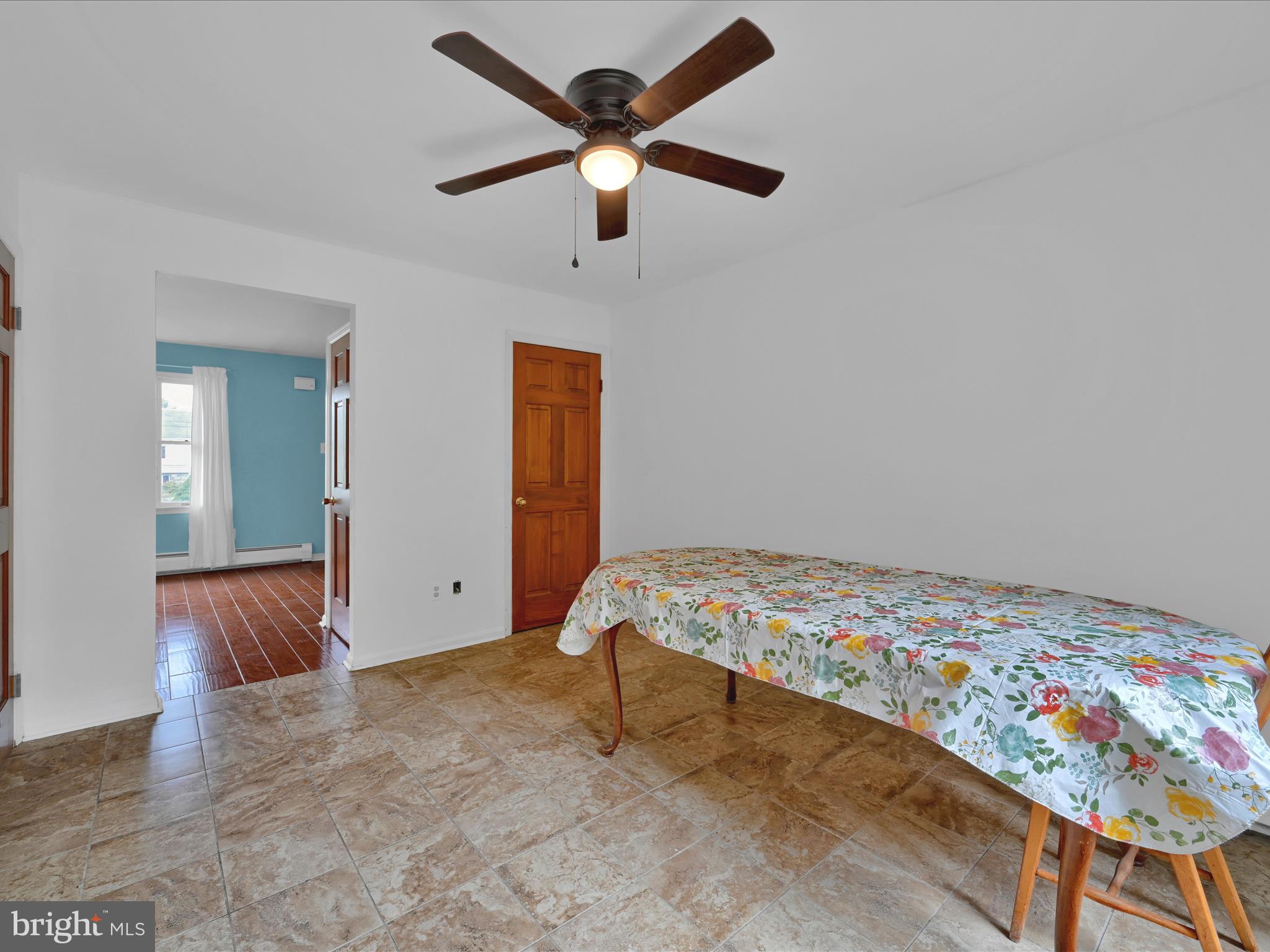 2424 Perkiomen Avenue Reading, PA 19606 - Photo 9 of 28 Dining Area