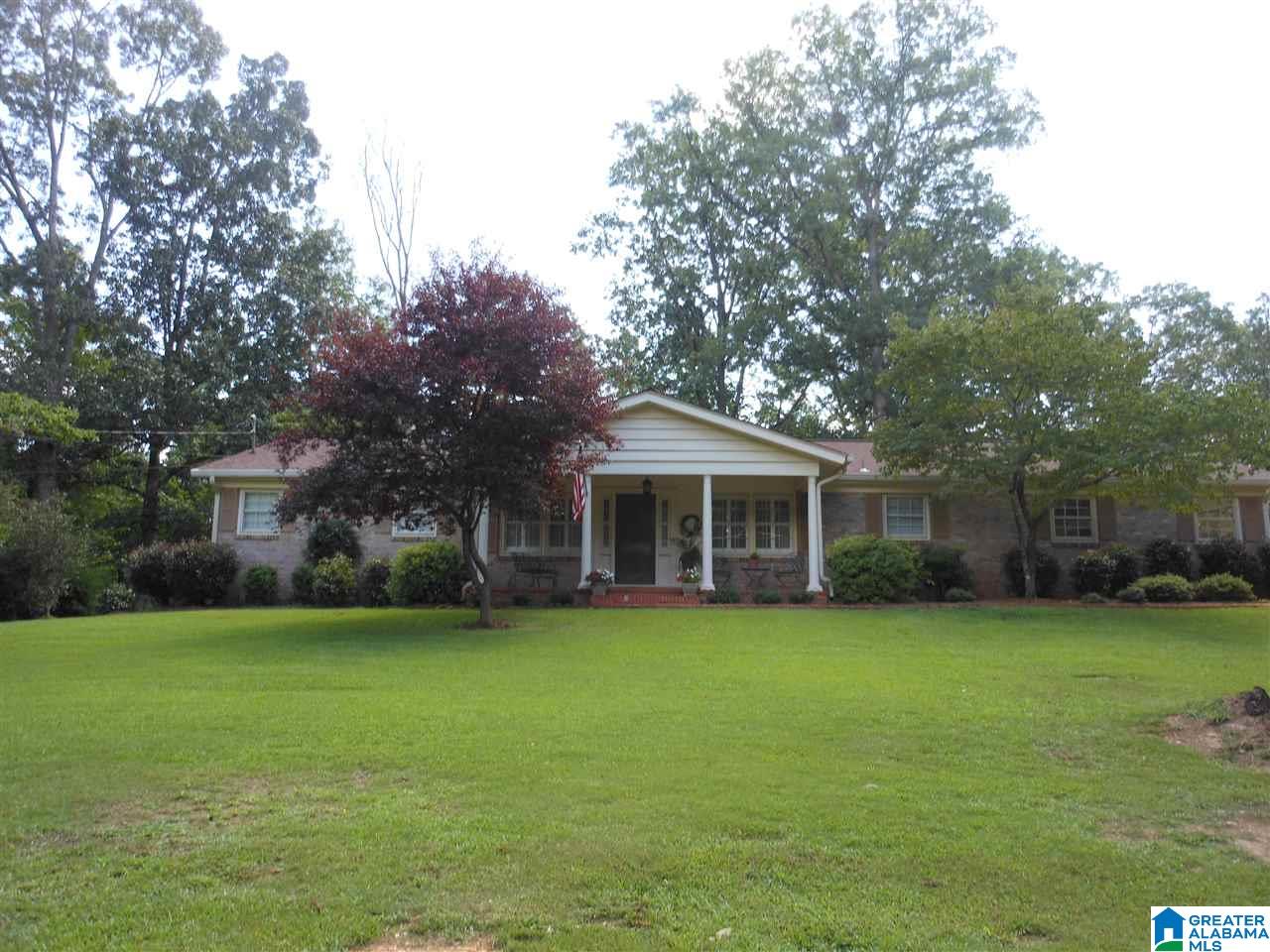 187 Dogwood Road Sylacauga, AL 35150 - Photo 2 of 13
