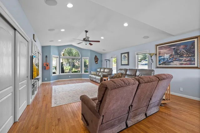 $699,000 | 15 Corte Del Encino, Sonora, CA 95370