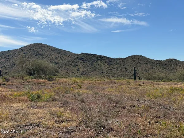 $125,000 | 1111 East Honda Bow Road, Phoenix, AZ 85086