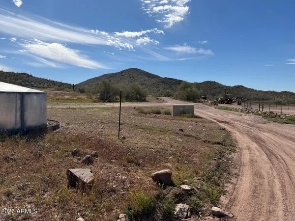 $125,000 | 1111 East Honda Bow Road, Phoenix, AZ 85086