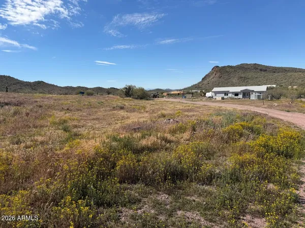 $125,000 | 1111 East Honda Bow Road, Phoenix, AZ 85086