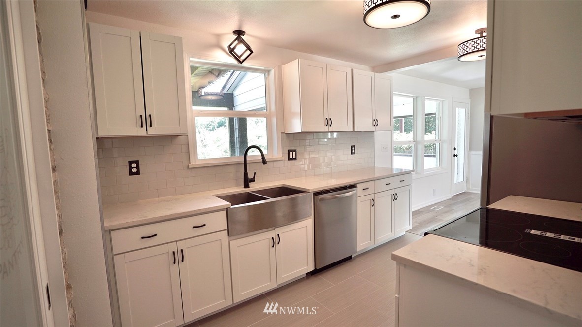 8105 Vernon Road Lake Stevens, WA 98258 - Photo 11 of 34 Gallery Image 11