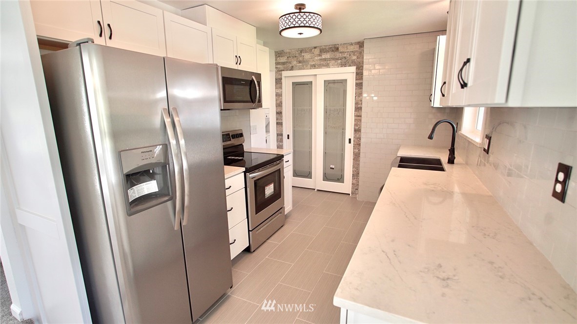 8105 Vernon Road Lake Stevens, WA 98258 - Photo 10 of 34 Gallery Image 10