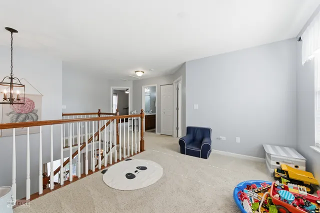 $410,000 | 8115 Settlers Pond Way, Joliet, IL 60431