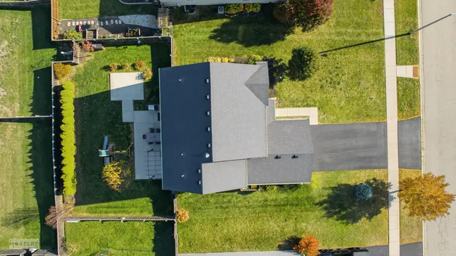 $410,000 | 8115 Settlers Pond Way, Joliet, IL 60431