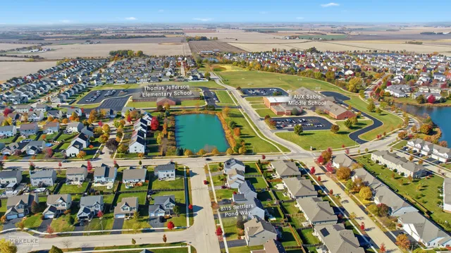 $410,000 | 8115 Settlers Pond Way, Joliet, IL 60431