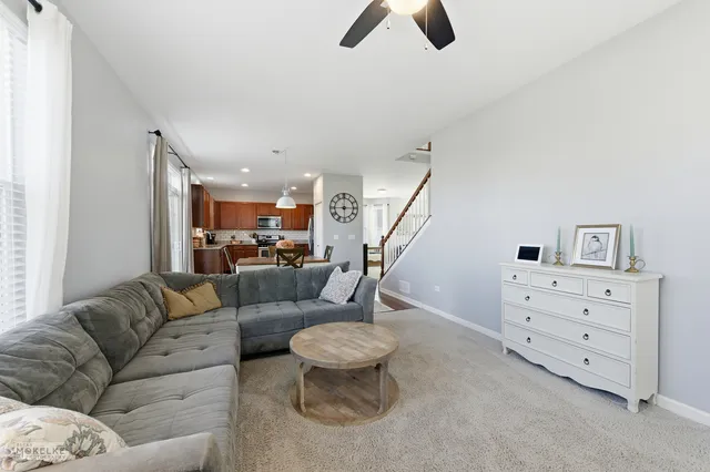 $410,000 | 8115 Settlers Pond Way, Joliet, IL 60431