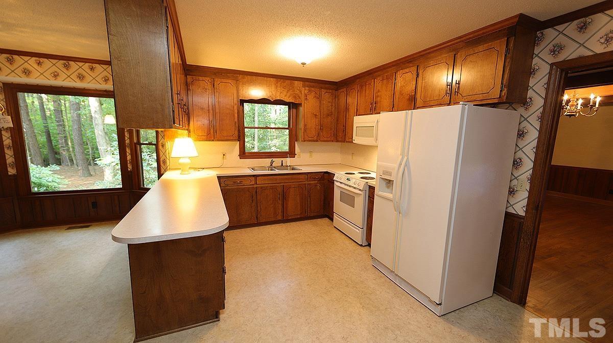 9417 Barton Creek Road Raleigh, NC 27615 - Photo 11 of 24