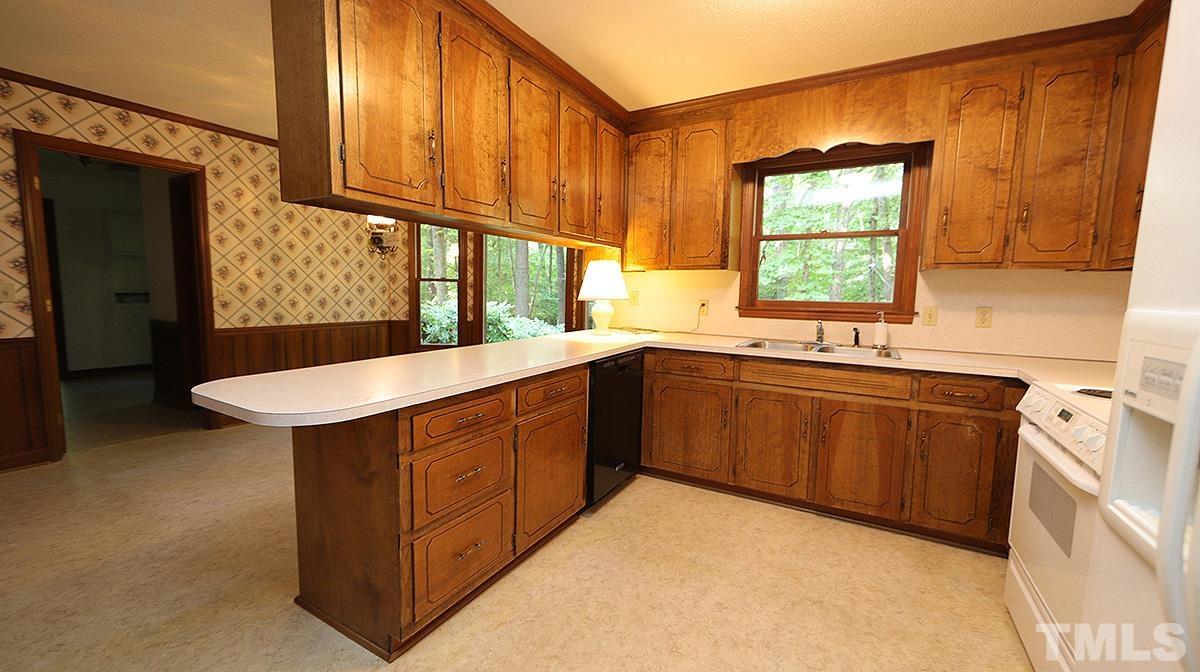 9417 Barton Creek Road Raleigh, NC 27615 - Photo 12 of 24