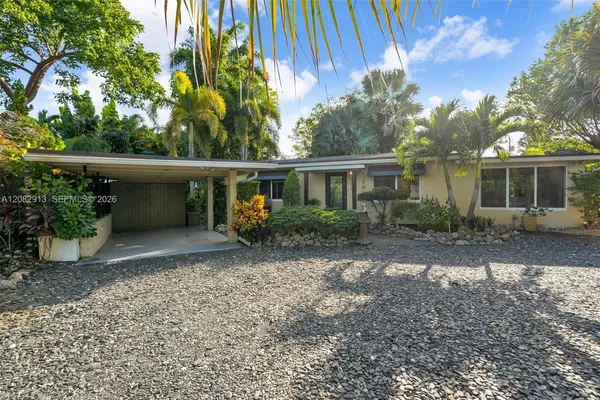 $5,500 | 100 Northeast 26th Drive, Unit 100, Wilton Manors, FL 33334
