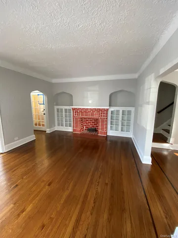 $4,000 | 321 Hayward Avenue, Mount Vernon, NY 10552