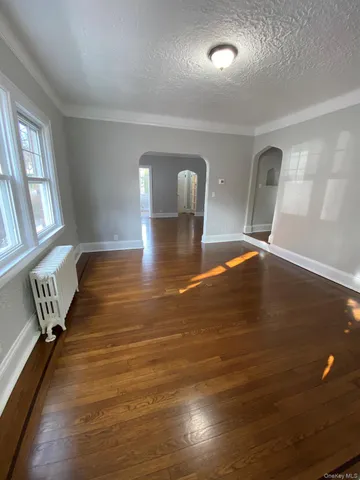 $4,000 | 321 Hayward Avenue, Mount Vernon, NY 10552