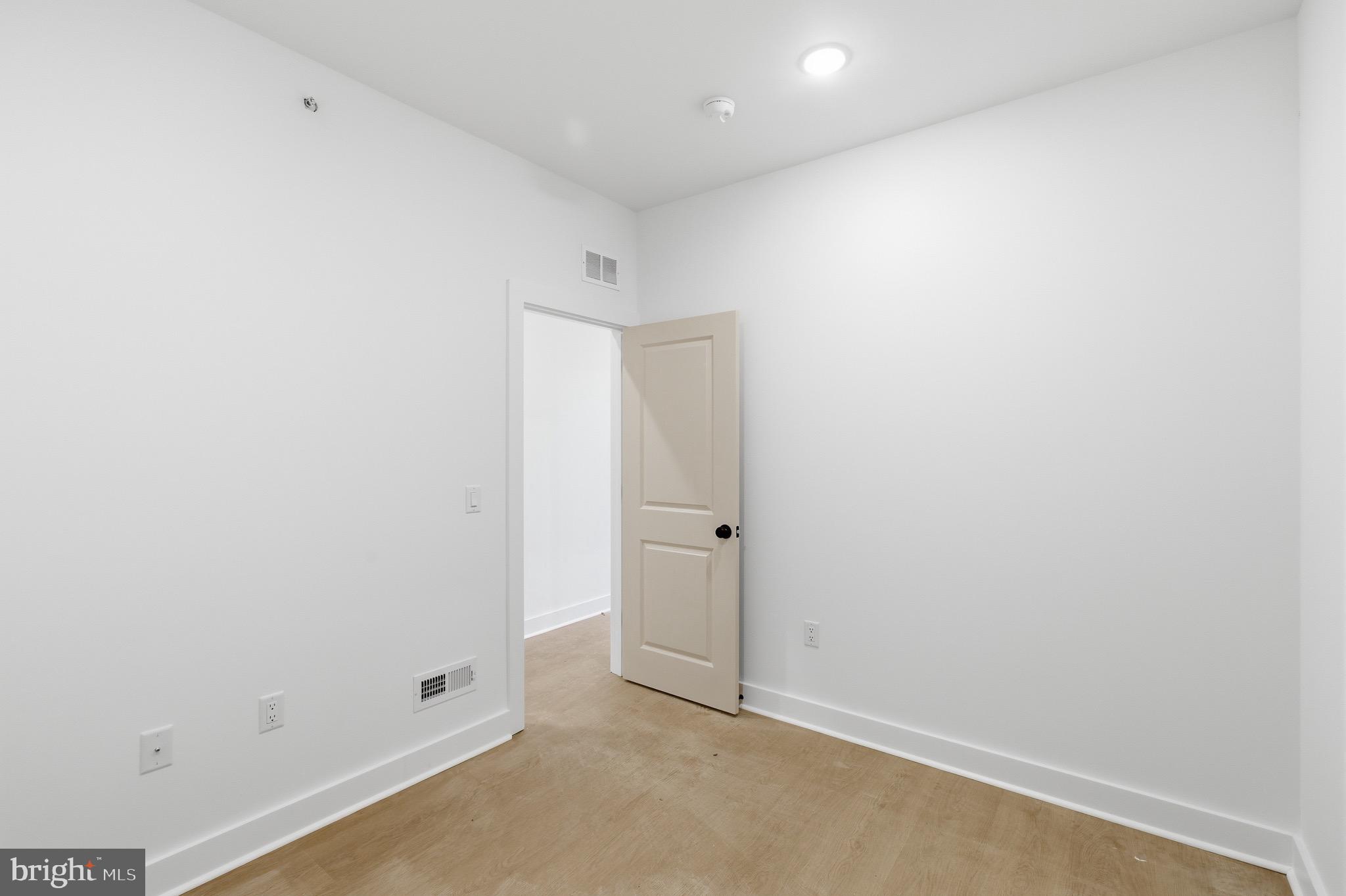 2116 North 7th Street, Unit 2 Philadelphia, PA 19122 - Photo 6 of 21
