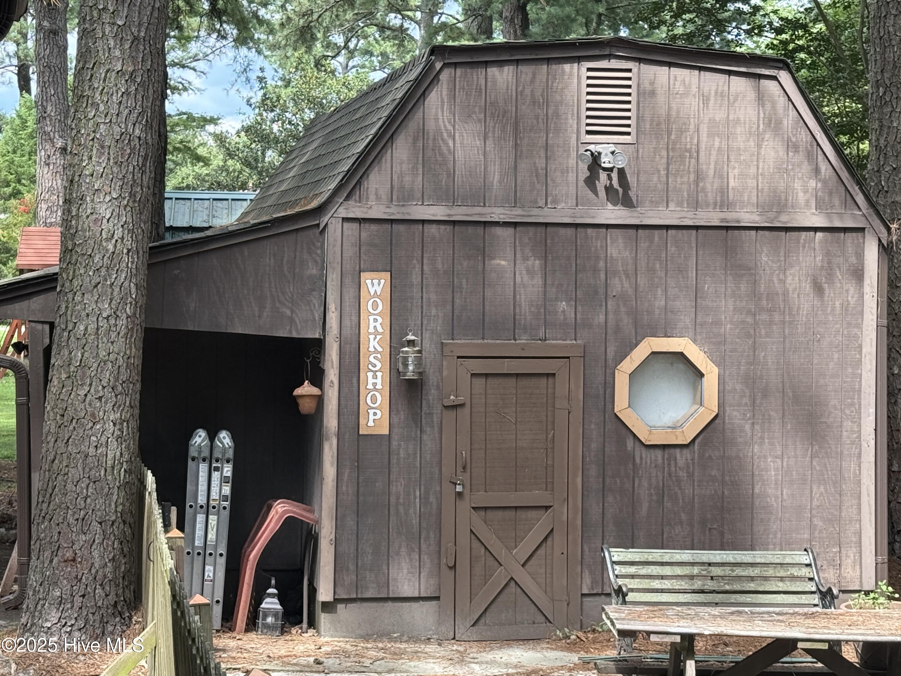 167 Puddin Ridge Road Moyock, NC 27958 - Photo 28 of 29 Workshop