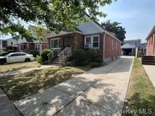 $839,999 | 89-22pl 221st Place, Unit PL | Queens Village