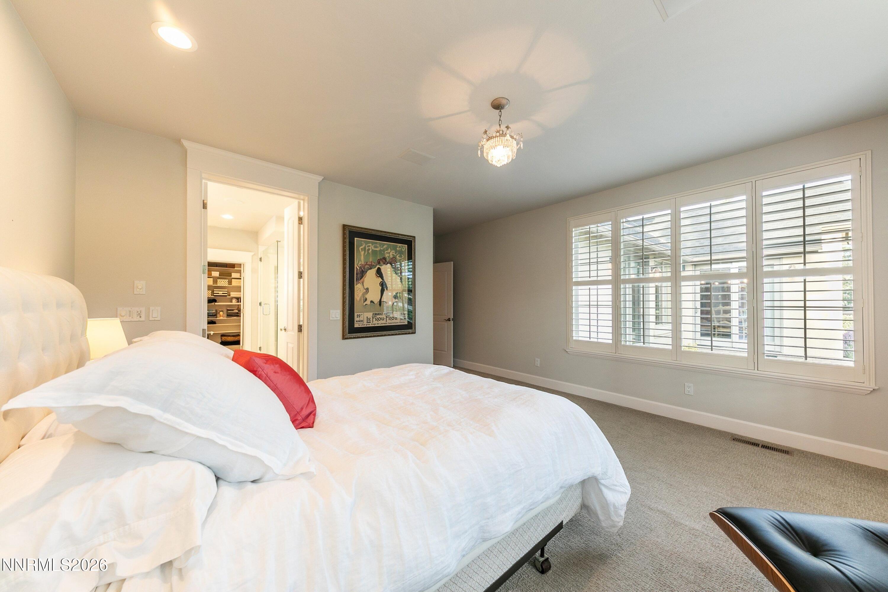 130 Juniper Hill Road Reno, NV 89519 - Photo 15 of 37 026_063-142-interior-3360x2240_151