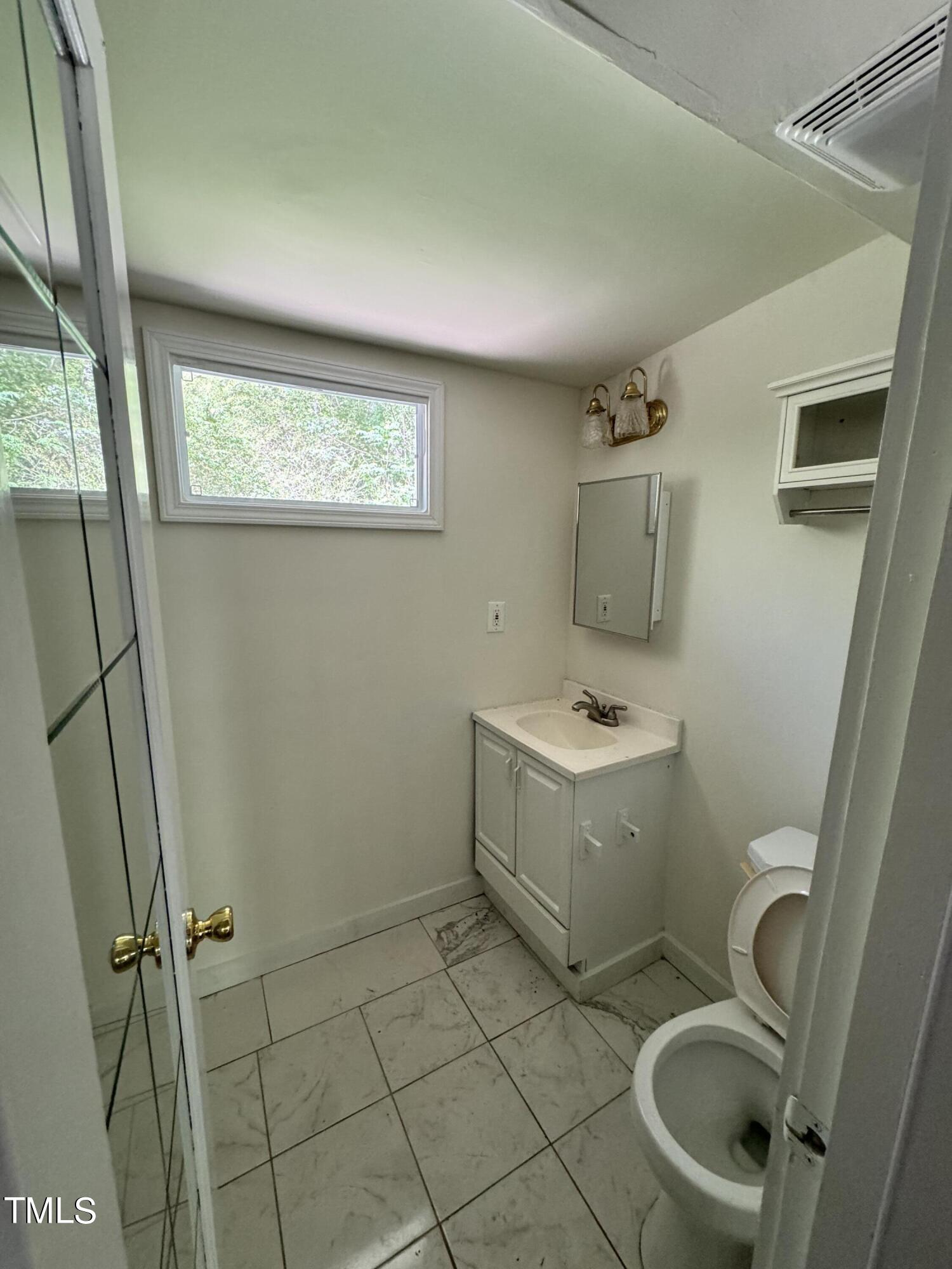 8817 Old Creedmoor Road Raleigh, NC 27613 - Photo 10 of 13 IMG_1017