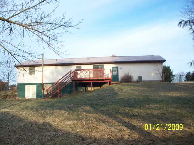 154 Clinton Road Chillicothe, OH 45601 - Photo 2 of 4