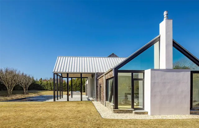 a view of a house with a outdoor space
