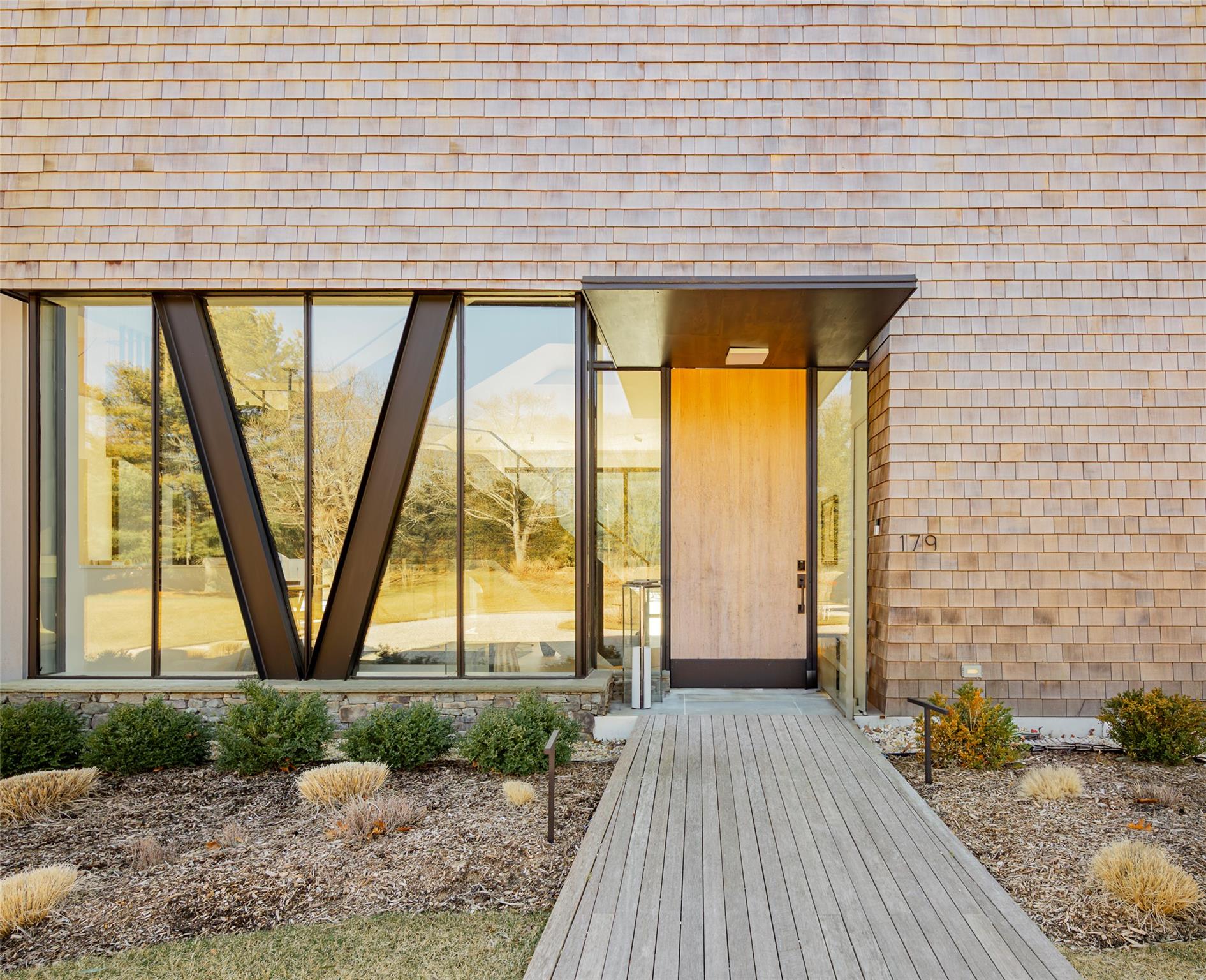 179 Montauk Highway East Hampton, NY 11937 - Photo 8 of 47 an outdoor view with patio