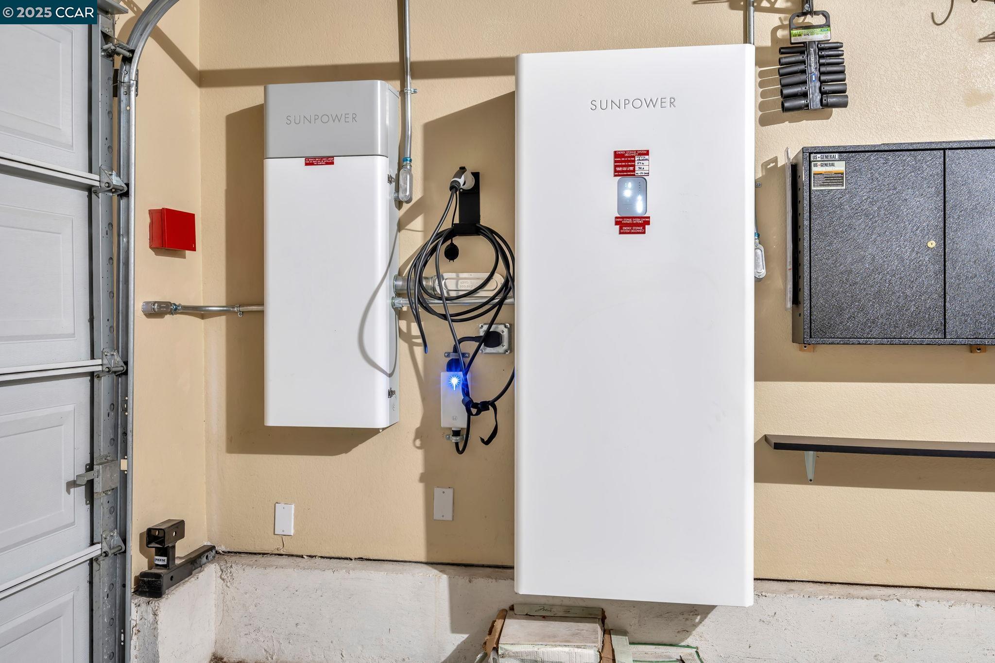 2036 Serra Lane Hercules, CA 94547 - Photo 47 of 60 Solar battery , EV charger