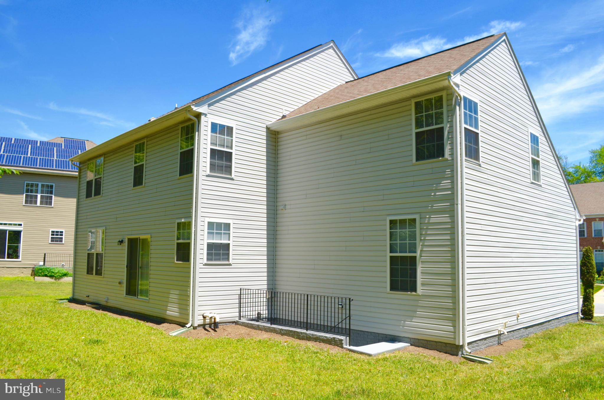 9103 Eldon Drive Clinton, MD 20735 - Photo 4 of 30 Exterior (Rear)