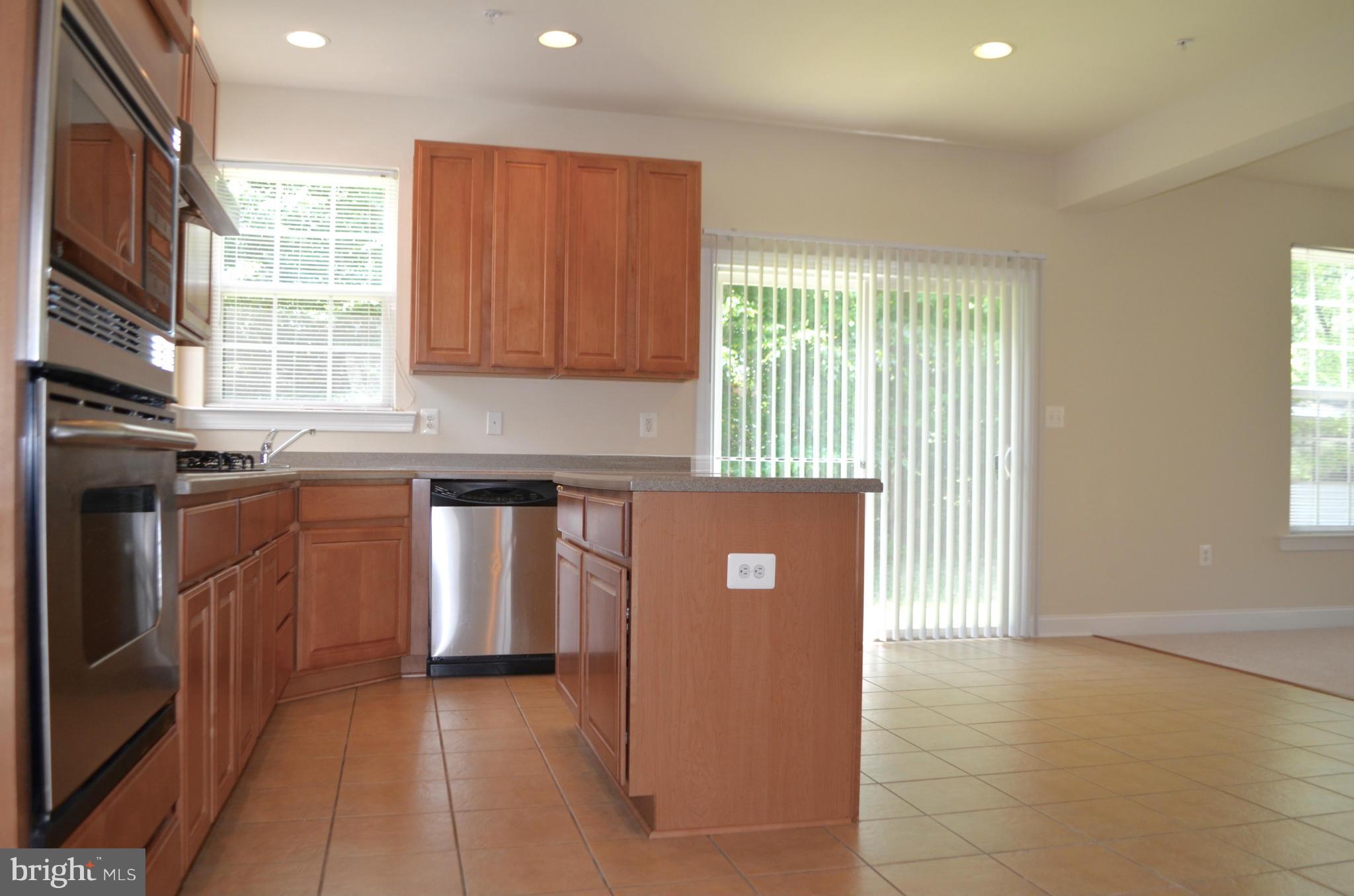 9103 Eldon Drive Clinton, MD 20735 - Photo 10 of 30 Kitchen