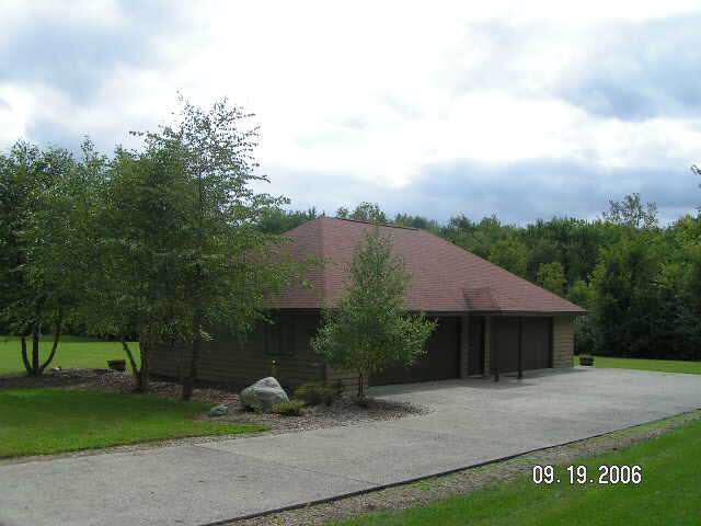 7201 West River Road Yorktown, IN 47396 - Photo 1 of 9 Gallery Image 1