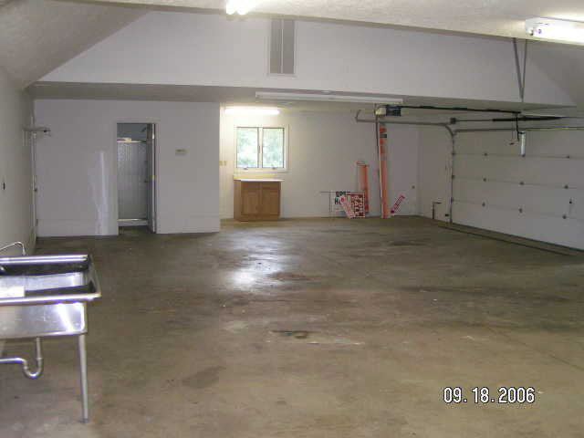 7201 West River Road Yorktown, IN 47396 - Photo 9 of 9 Gallery Image 9