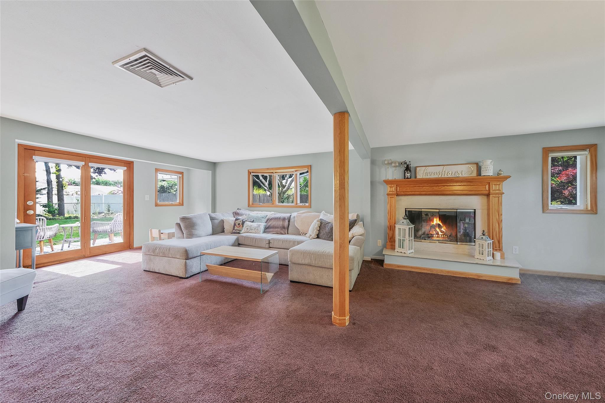 103 Stephen Road Bayport, NY 11705 - Photo 24 of 41