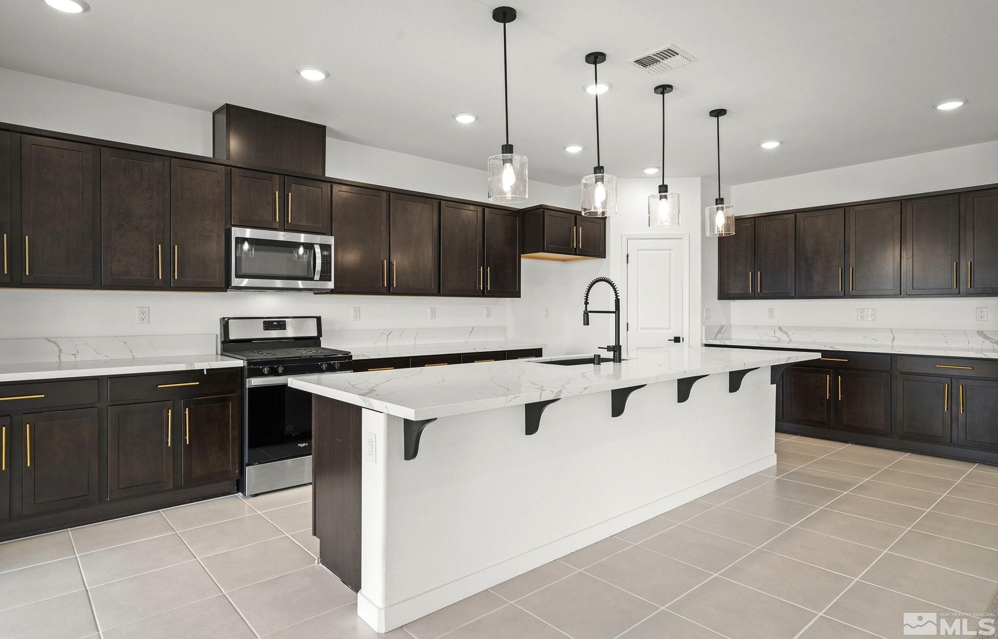 335 Buck Drive Reno, NV 89506 - Photo 5 of 32 Photo 5