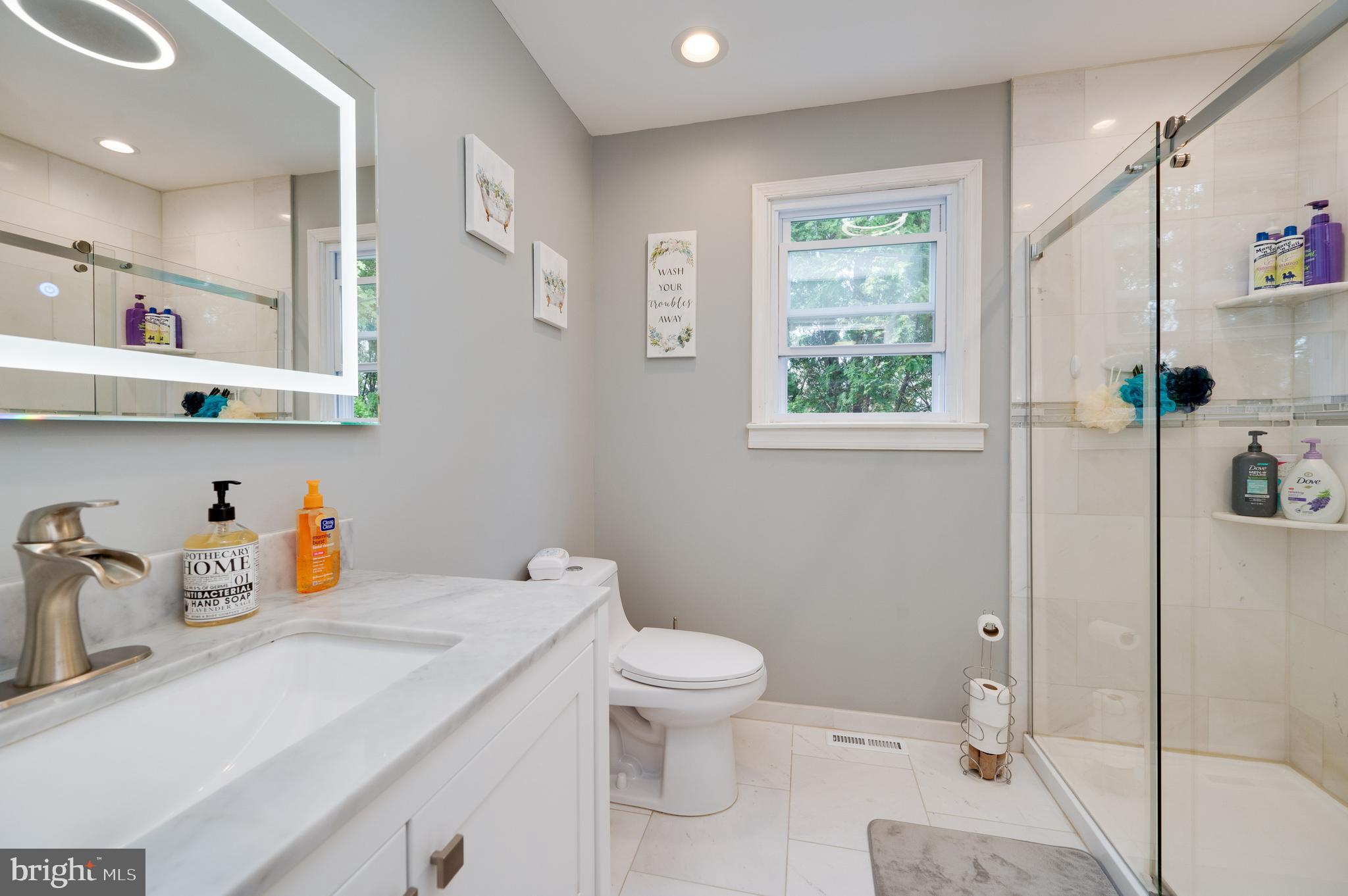 806 Upland Avenue Reading, PA 19607 - Photo 24 of 35 Updated Bathroom