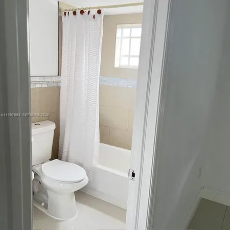 $2,550 | 17348 Northwest 74th Avenue, Unit 101, Hialeah, FL 33015