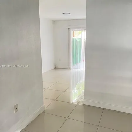 $2,550 | 17348 Northwest 74th Avenue, Unit 101, Hialeah, FL 33015