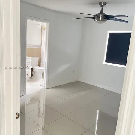 $2,550 | 17348 Northwest 74th Avenue, Unit 101, Hialeah, FL 33015