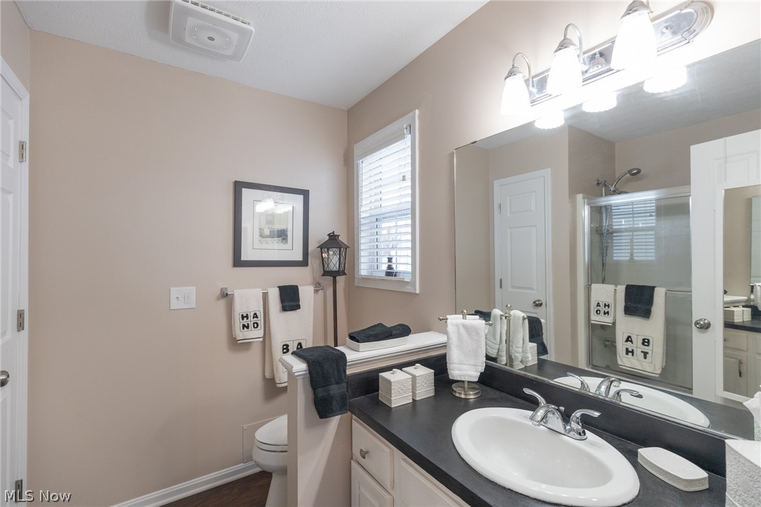 17913 Drake Road Strongsville, OH 44136 - Photo 30 of 35 Gallery Image 30