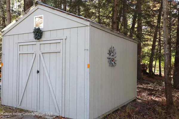 $415,000 | 92 Witch Tree Road, Woodstock, NY 12498