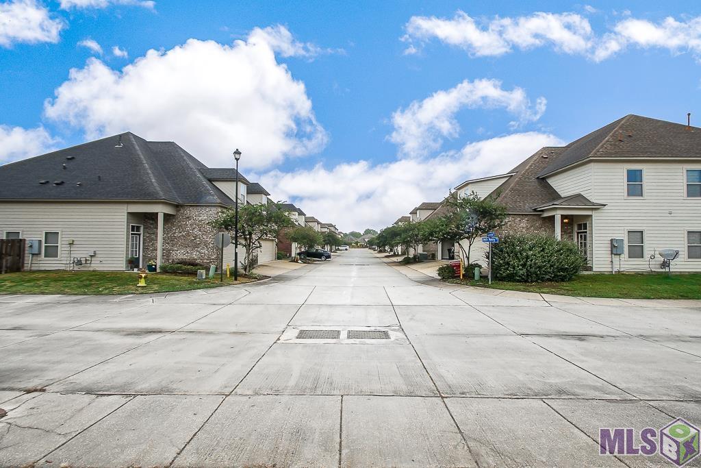 2242 Powerbrook Drive Baton Rouge, LA 70816 - Photo 25 of 32 Gallery Image 25