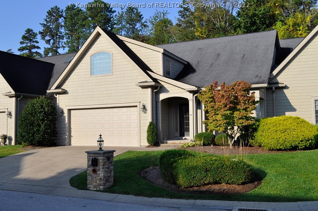 103 Centre Ct Road Charleston, WV 25314 - Photo 1 of 18 Gallery Image 1