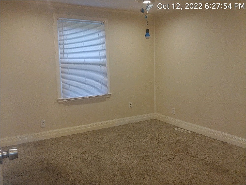 644 Currin Valley Road Marion, VA 24354 - Photo 4 of 12 Gallery Image 4