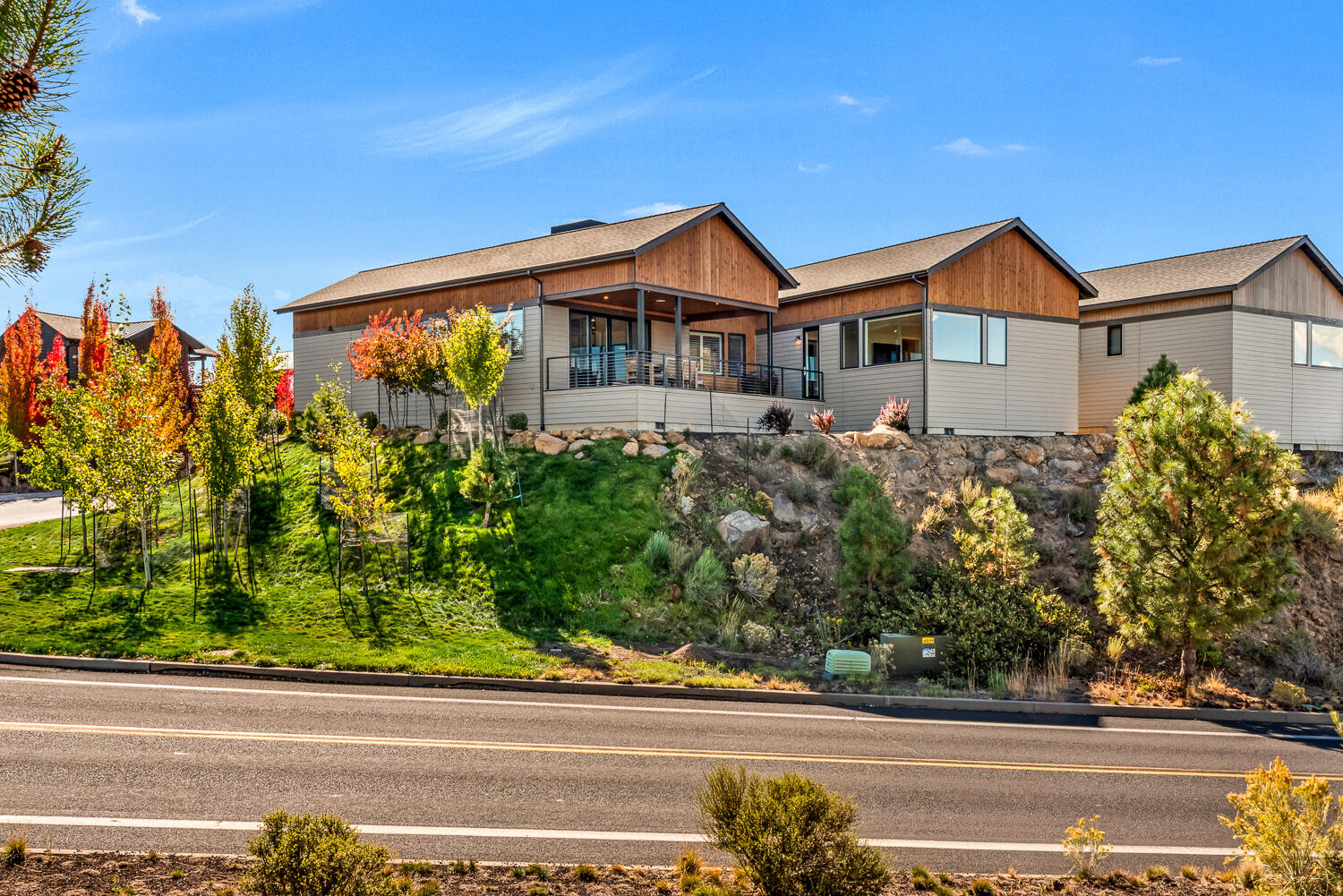 19211 Gateway Loop Bend, OR 97702 - Photo 30 of 31 Gallery Image 30