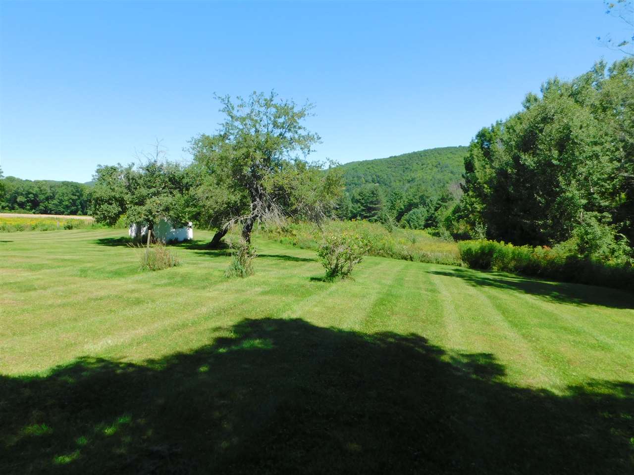 1738 Cookeville Road Corinth, VT 05039 - Photo 33 of 36