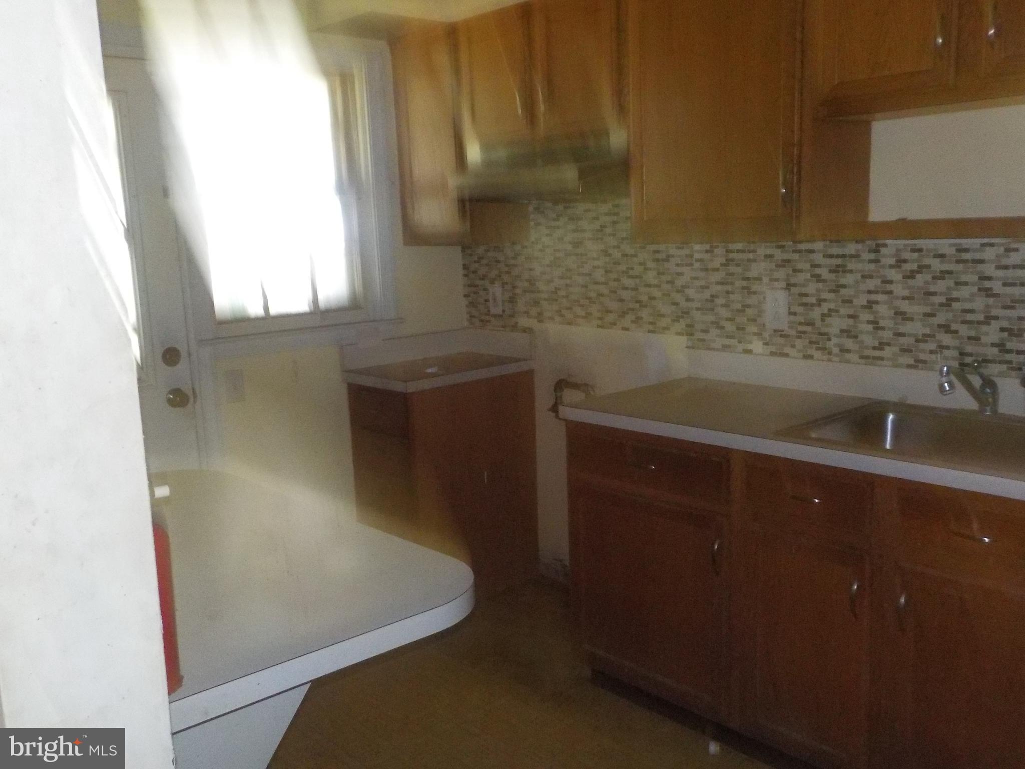 812 Wedgewood Road Baltimore, MD 21229 - Photo 16 of 52